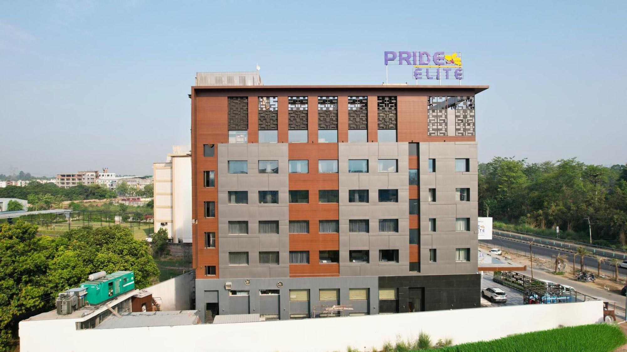 Отель Pride Elite Харидвар Экстерьер фото